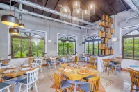 Tryp Cayo Coco Hotels in Moron