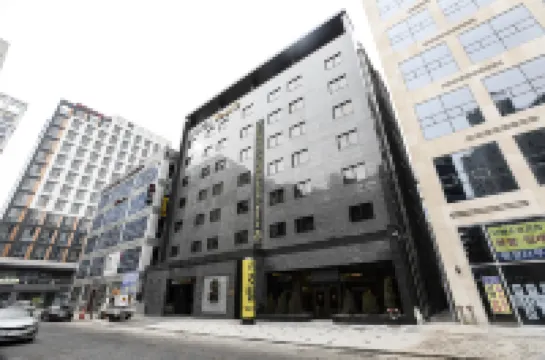 Gimpo West Nine โรงแรมในคิมโพ