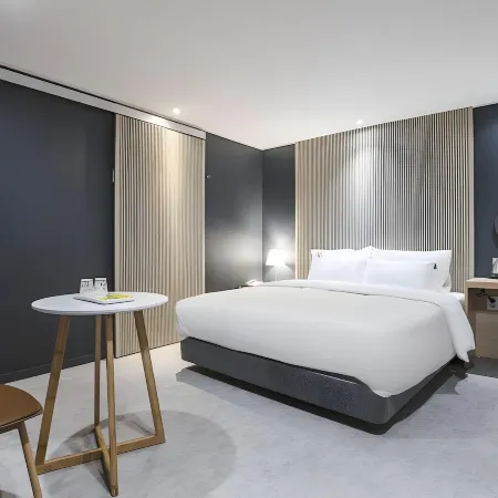 JJ Hotel Отели рядом с достопримечательностью «Станция метро Sunae»