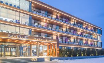 Sky Blue Hotel & Spa