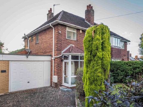 Cosy Home in Stoke on Trent