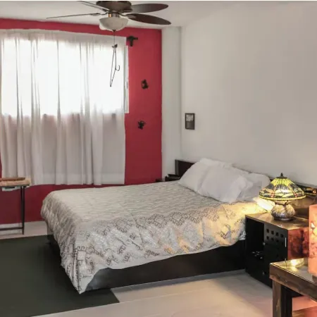 Studios walking distance to the beach