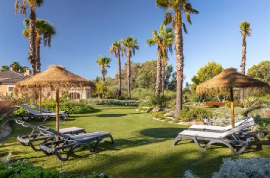 巴塞羅赫雷斯蒙特卡斯蒂略飯店及會議中心