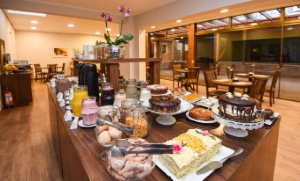 Hotel Monte Felice Bosque