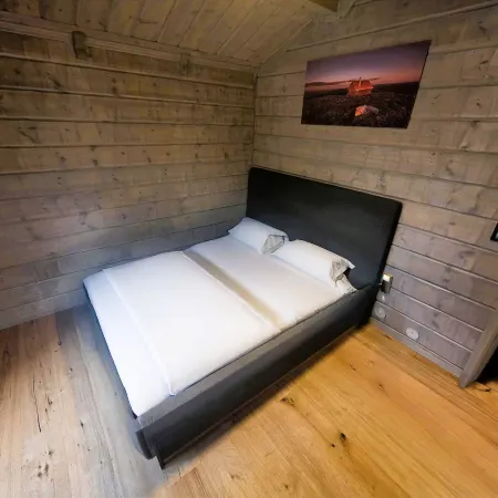 Unique hytta with jacuzzi, sauna, 7 bedrooms Отели в г. Трюсиль