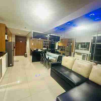 Ritzy Pasay Getaway - Entire Apartment for Rent Others