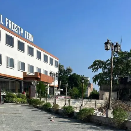 Frosty Fern Hotel & Resort