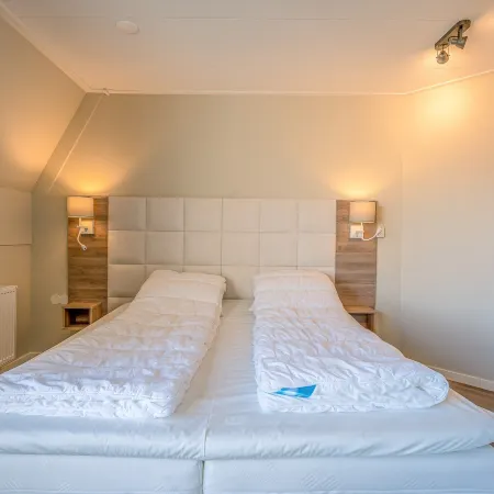 Tasteful 2-person Apartment Near the Center of De Koog