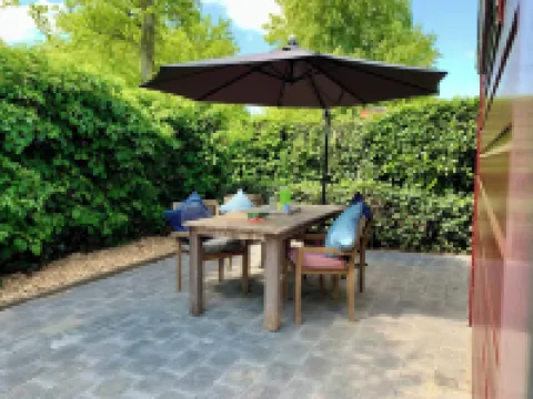 Chalet in Sint Maartenszee Near Beach Hotels in Enschede