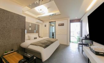 Cheongdo Hotel X