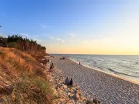 Luxury 3-Room Apartment by the Beach Hotels in Rowy