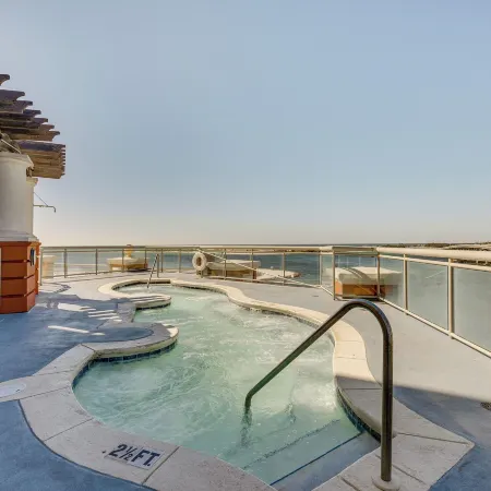 Emerald Grande Condo Beach, Marina and Ocean View