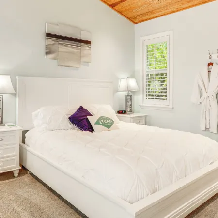 Waterfront Stuart Oasis w/ Hot Tub & Dock!