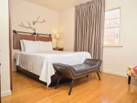 ザ クレスト モーテル イン カラフル コロラド