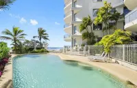 Oceanside Resort Hotels in Bilinga