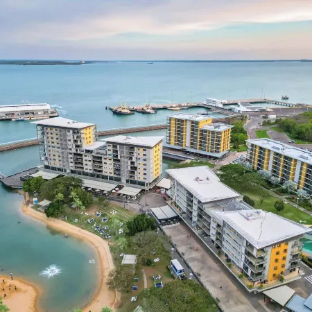 Darwin Waterfront Luxury Suites