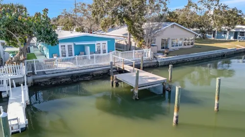 Waterway Vista Suite Pet Friendly Boat Dock - Apartments