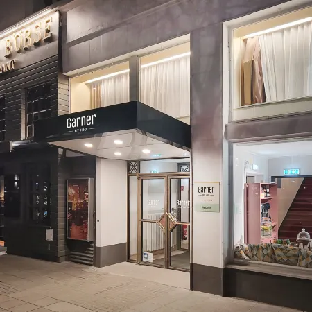 Garner Hotel Hamburg - St Georg by IHG Отели рядом с достопримечательностью «Станция метро "Штайнштрассе"»