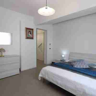Casa Minerva — Beautiful Holiday Home with Sea & Castle View in the Heart of Otr Rooms