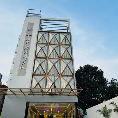 Hotel Chariot Inn