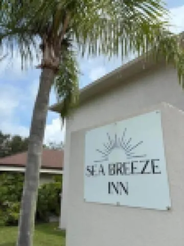 Sea Breeze Inn
