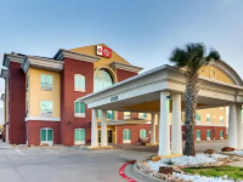 Comfort Inn & Suites Hotels in Woodway