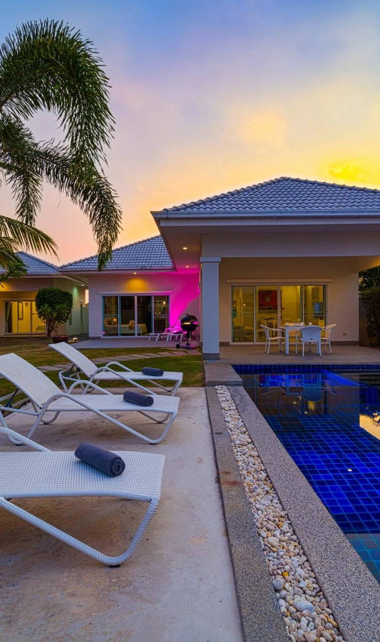 รูปภาพของHua Hin Pool Villa with 4 Bedrooms (L50)