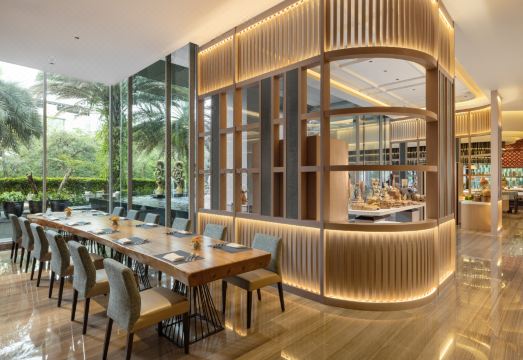 DoubleTree by Hilton Jakarta Kemayoran 로비