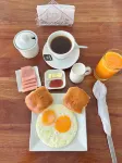 CASA BLANCA HOTEL - breakfast
