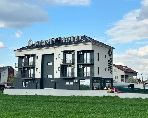 KIMMIY Hotel Hotels in Surcin