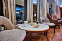 Country Inn & Suites by Radisson, Hampton Coliseum - Bãi đậu xe