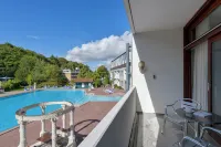 Sunday Hotel des Nordens - Pools