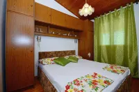 Apartments Katica - 2-Star