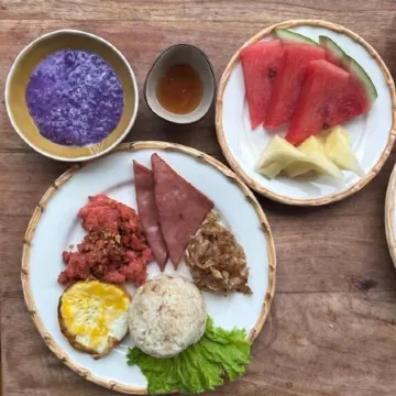 Duli Beach Farm Hostel