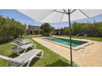 Poolside Garden Retreat in Buger