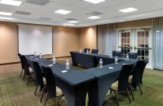 La Quinta Inn & Suites by Wyndham Greenville Haywood