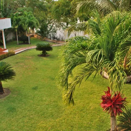 Hotel Lagoon - Pet Friendly