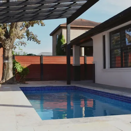 Family Luxury Home With Pool in Mcallen Near by Hospitals and Stores