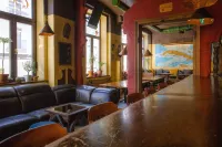 Cuba Bar & Hostel - Hostels