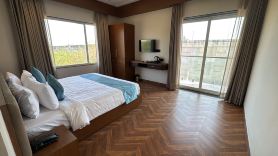 Hotel Golden Bird