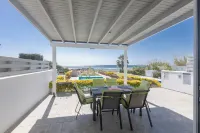 Villa Suri, Luxury Seafront Villa - 4-Star