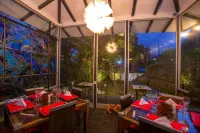 Dantica Cloud Forest Lodge - Mountain view