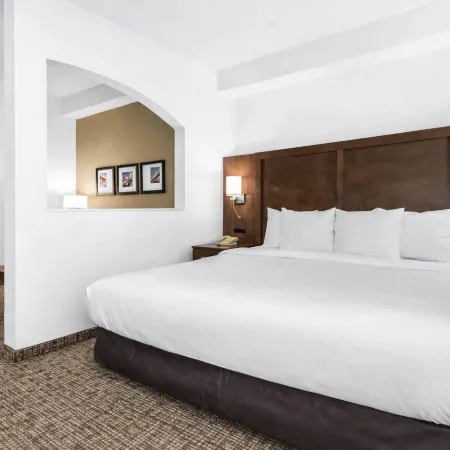 Comfort Suites Baymeadows Near Butler Blvd