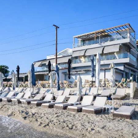 Alpha Luxury Suites