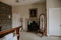 Allington Manor