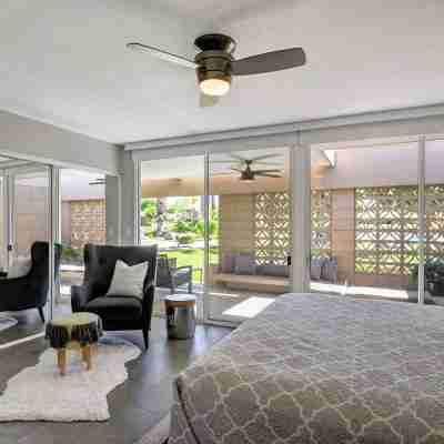 Modern Krisel Retreat With Mountain Views Pool A Rooms