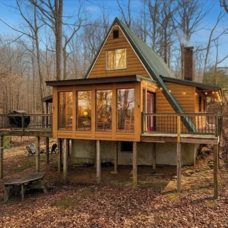 A-Frame Of Mind - Firepit - Sunroom -Washer/Dryer