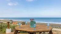 West Beach Wonderland by AvantStay Waterfront