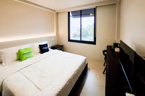 Urbanview KAS Hotel Syariah near Simpang 5 Purwodadi - Wifi