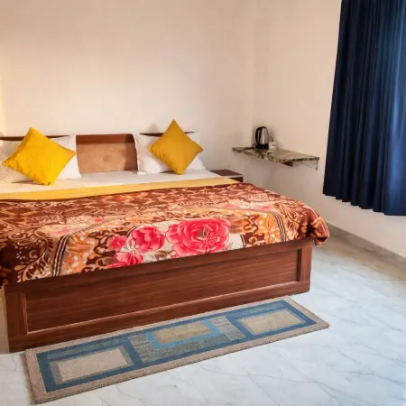 Hotel Ramkesarrai Near Shri Ram Janmabhoomi Temple, Ayodhya